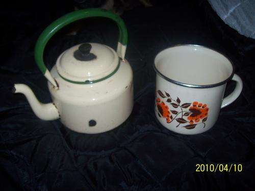 OLD KETTLE AND JUG WITH FLOWERS