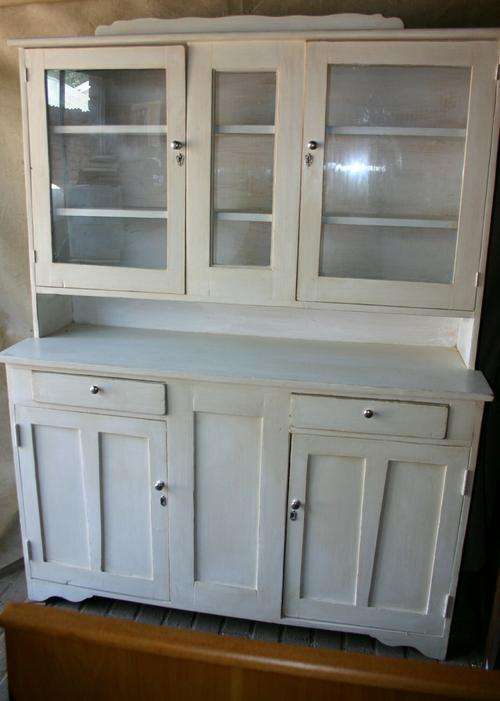 Old Origeon kitchen cupboard, "White-wash"