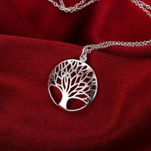 ~~925 Silver plated tree of life pendant and necklace~~
