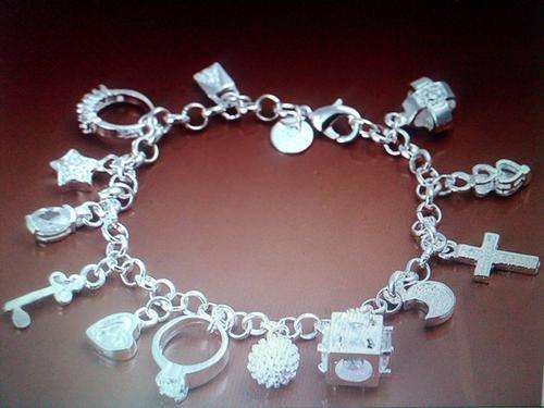 ***925 Sterling silver filled Lovely CHARM BRACELET*** Crazy R1 Start!!!
