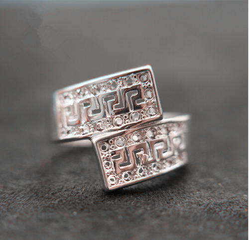 Fashion 925 Silver plated ring with beautiful detail work- Size 8 or 9