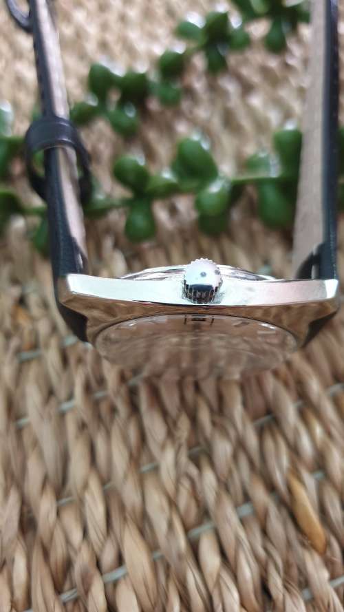 Vintage Roamer Vanguard Men`s Manual Wind Date Watch - fully restored