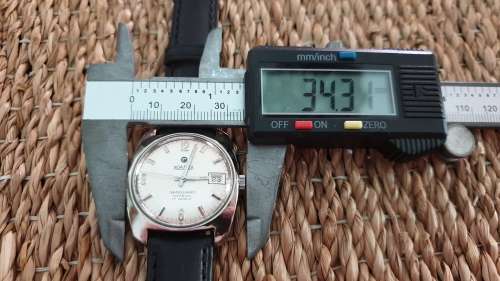 Vintage Roamer Vanguard Men`s Manual Wind Date Watch - fully restored