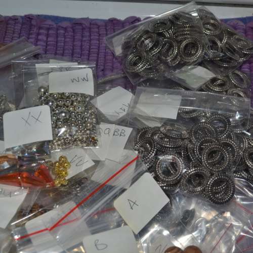 ***CLEARANCE*** 145 packets beads and findings