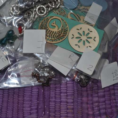 ***CLEARANCE*** 145 packets beads and findings