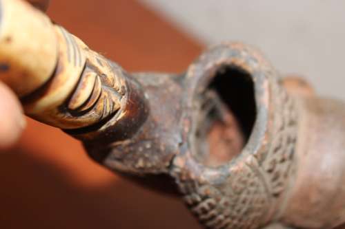 ANTIQUE BAMILEKE CAMEROON CEREMONIAL TERRACOTTA, WOOD AND BONE PIPE 34CM TALL BY 10CM