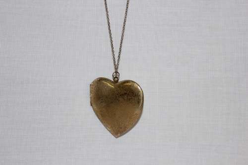 Vintage Large heart shaped Locket length 80cm pendant 6cm