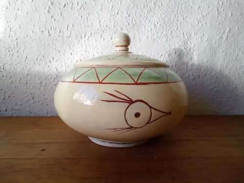 Vintage Art Deco Style Sgraffito Signed Ceramic Cookie bowl 22x17cm