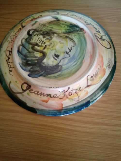 Signed original Jeanne Kotze Louw hand painted Art plate 31cm wide