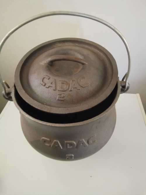 Unused Cadac no2 Poitjie pot 30cm tall