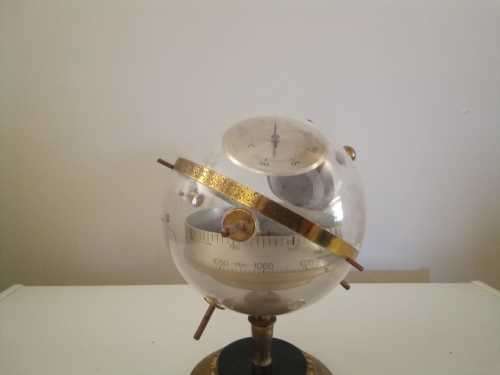 Vintage 1960s Huger Sputnik Barometer/weather station 18cm tall (steampunk a/f)