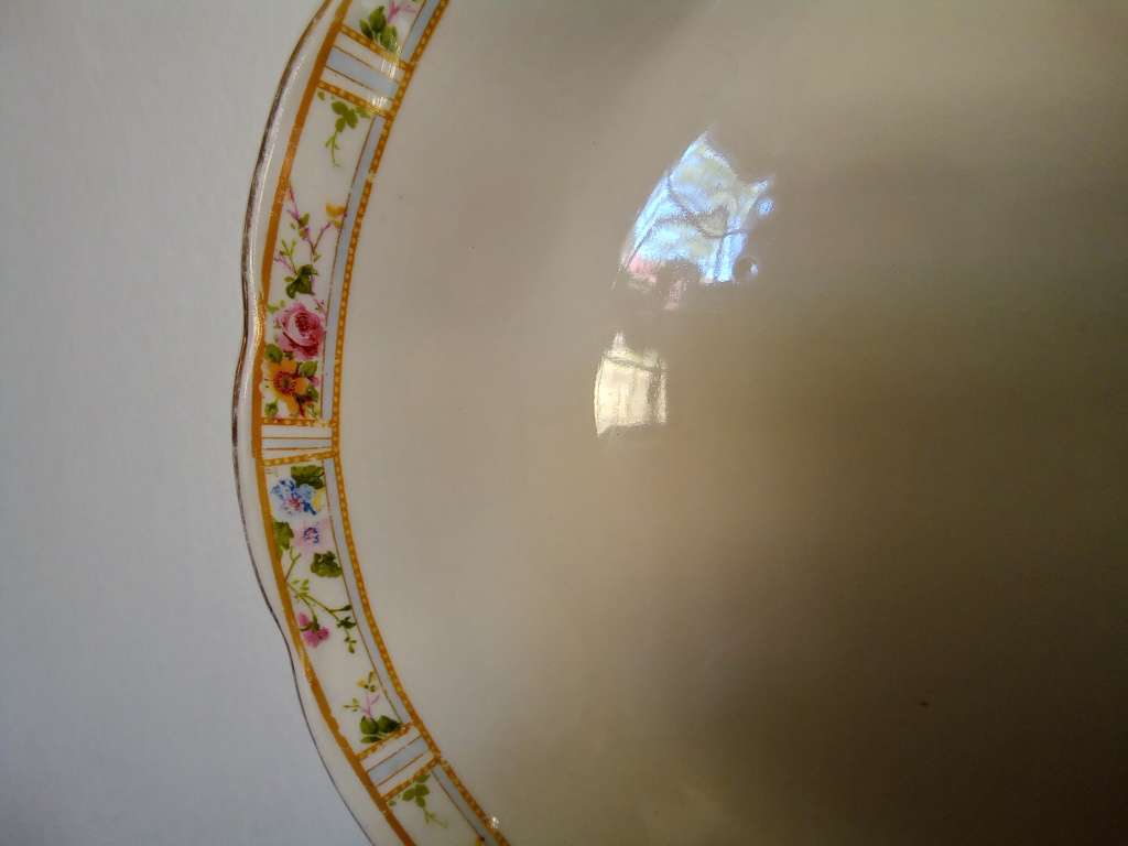Vintage Grindley Cream Petal Serving Platter 41 by 34cm