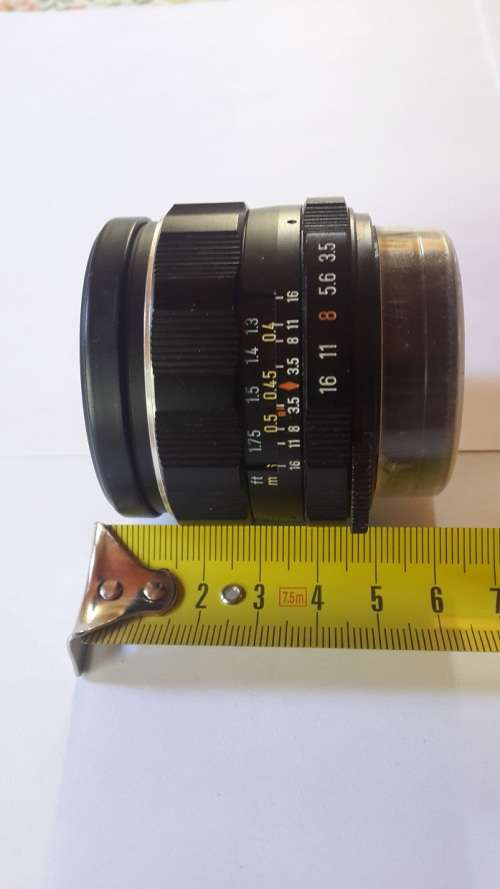 Vintage- Pentax Asahi -Super Takumar Lens 1:3.5/28 -Like new