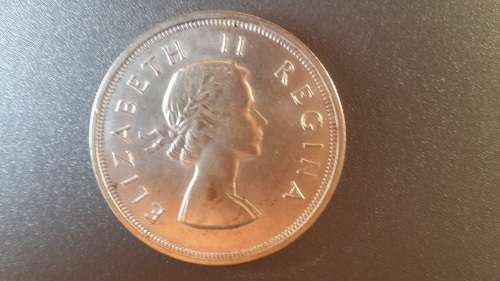 1955 -5 Shillings Silver Crown -Union of SA - Scarce