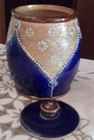 Stoneware -Royal Doulton -Antique Tobacco Jar with Lid