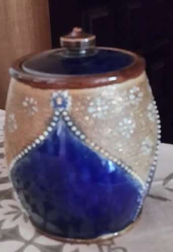 Stoneware -Royal Doulton -Antique Tobacco Jar with Lid