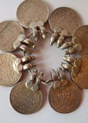 India -8 x 1/4 Rupees Silver Coins -Fitted with Old Style Holders, high Silver content.