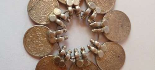 India -8 x 1/4 Rupees Silver Coins -Fitted with Old Style Holders, high Silver content.