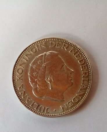 Netherlands 1961 - Two and a Half Gulden -Silver Coin