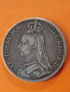 Great Britain -1890 Victoria Silver Crown