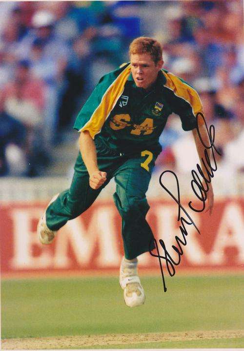 Shaun Pollock hand signed photo