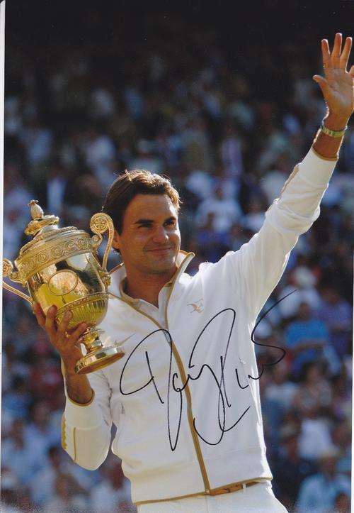 Roger Federer hand signed photo + COA
