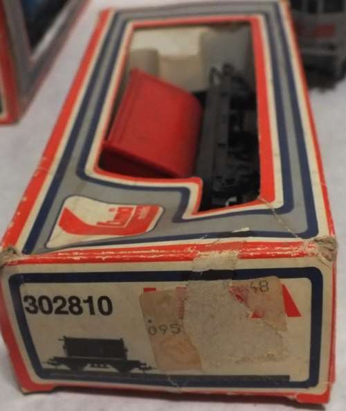 One Bid for All - LOCOMOTIVE AND OTHER  - SEE PHOTOS BELOW