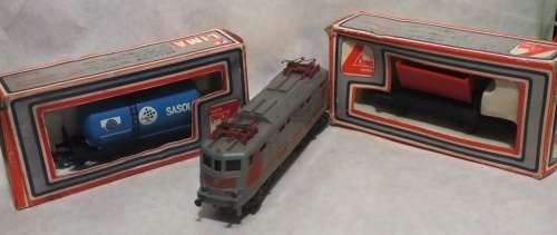 One Bid for All - LOCOMOTIVE AND OTHER  - SEE PHOTOS BELOW