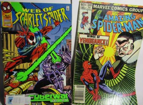 Amazing Spiderman (1983) and Web of Scarlet Spider (1995) Plus a Highly Collectible Spiderman Card