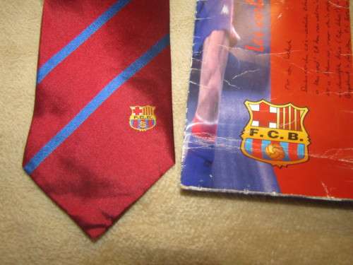 BARCELONA FOOTBALL CLUB  TIE (SPAIN) DATES FROM 1994  Beautiful Collector`s Tie