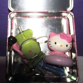 Hello Kitty Lunchbox and a few Odds and Ends Included - See Photos