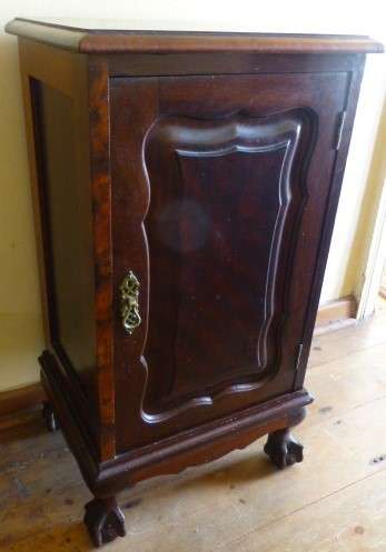 Beautiful Antique Imbuia Ball and Claw cupboard in very good condition