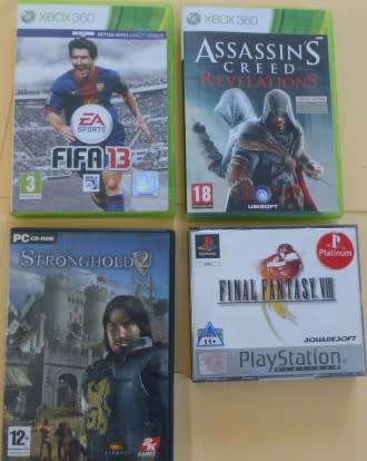 Lot of 4 games
