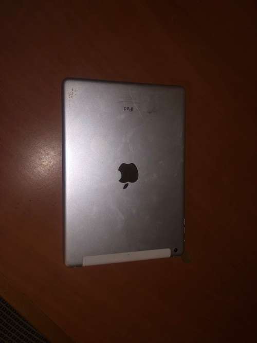 iPad Air 16GB || 3G & WIFI || WHITE