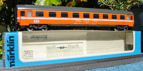 Marklin HO gauge 1st Class Swiss Passenger Coach