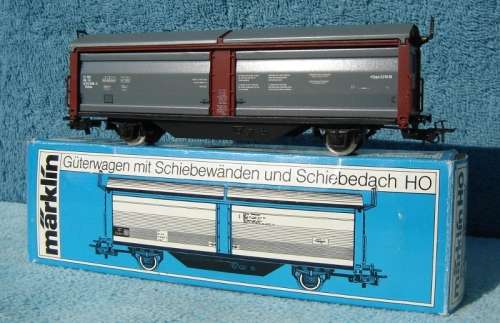 Marklin HO Gauge Freight Car with sliding sides and sliding roof No. 4730