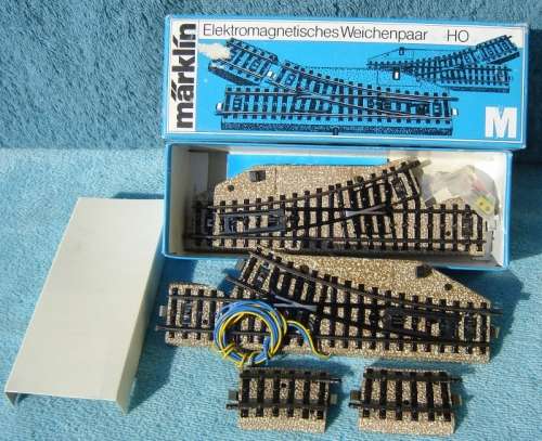 Marklin HO gauge Pair of electric points No. 5137