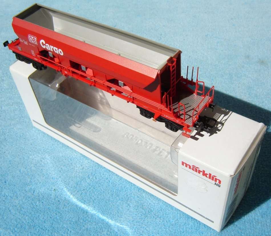 Marklin HO Gauge Long Hopper Wagon No. 48100