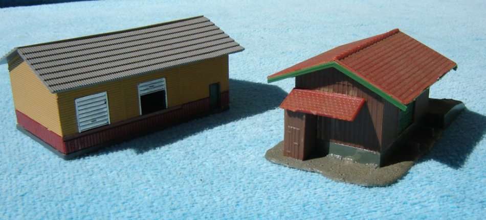 N Gauge 2 Goods Sheds