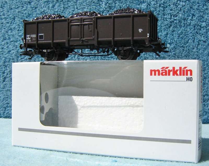Marklin HO gauge Gondola Wagon Loaded with Coal No. 44900.002