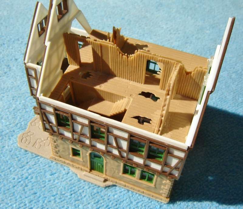 Vollmer HO gauge Partly Demolished House