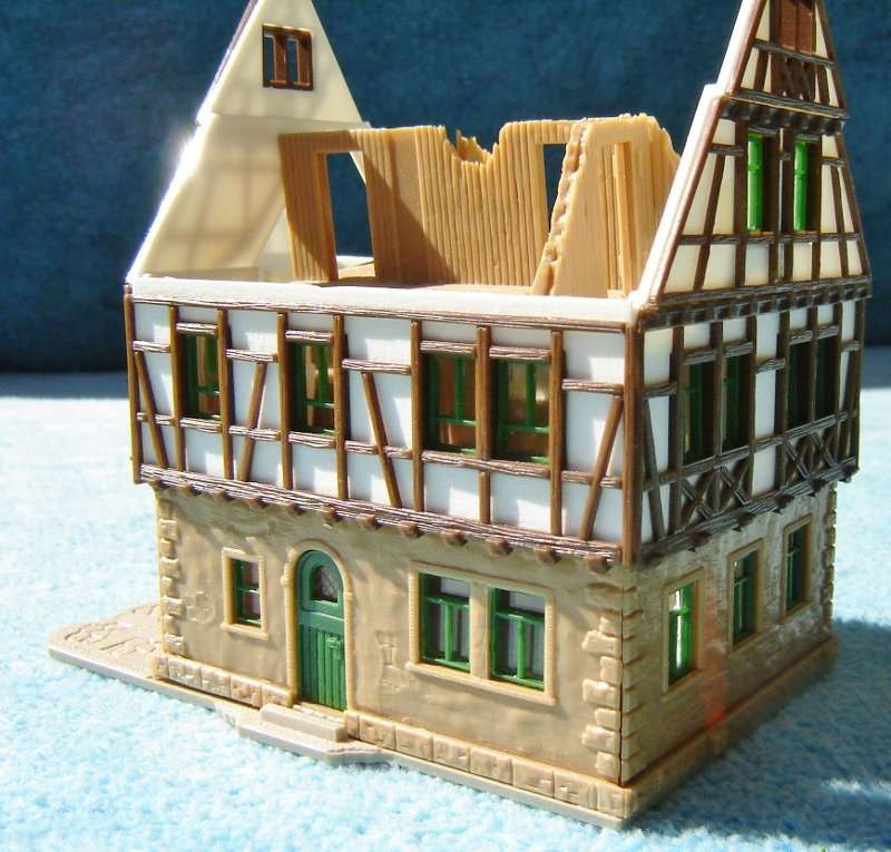 Vollmer HO gauge Partly Demolished House