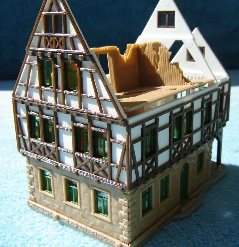 Vollmer HO gauge Partly Demolished House