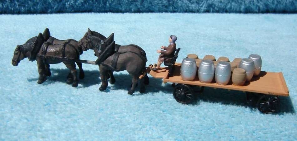 Preiser HO gauge Horses and Trailer with Woman and Barrels