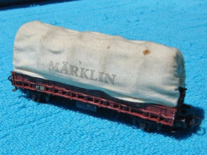 Marklin HO gauge Rare Flat Wagon with Canvas Cover