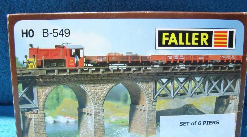 Faller HO gauge Piers