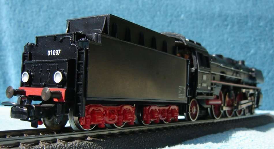 Marklin HO gauge BR01 Steam Locomotive No. 3048 - Digital