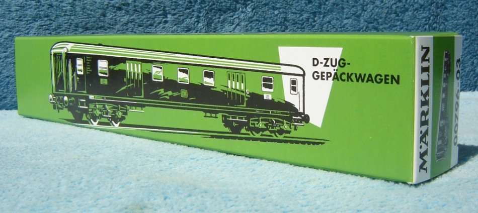 Marklin HO gauge Baggage Van No. 00796-03