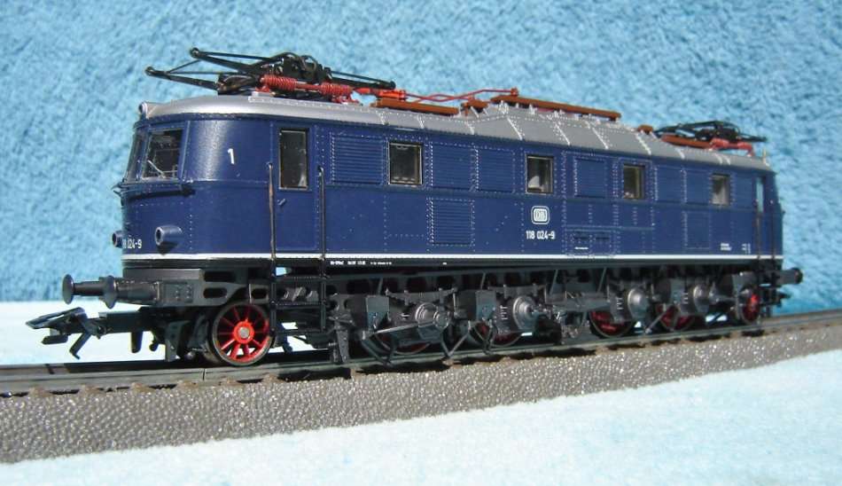 Marklin HO gauge BR118 Electric Locomotive No. 3368