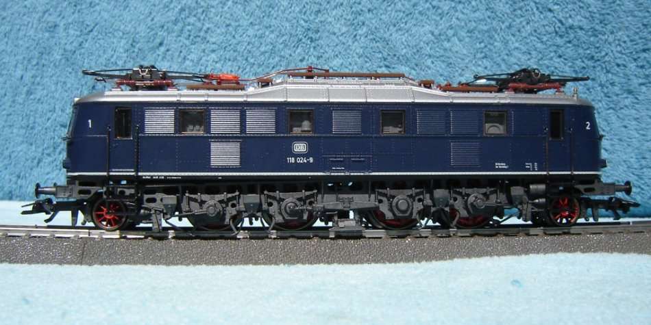 Marklin HO gauge BR118 Electric Locomotive No. 3368